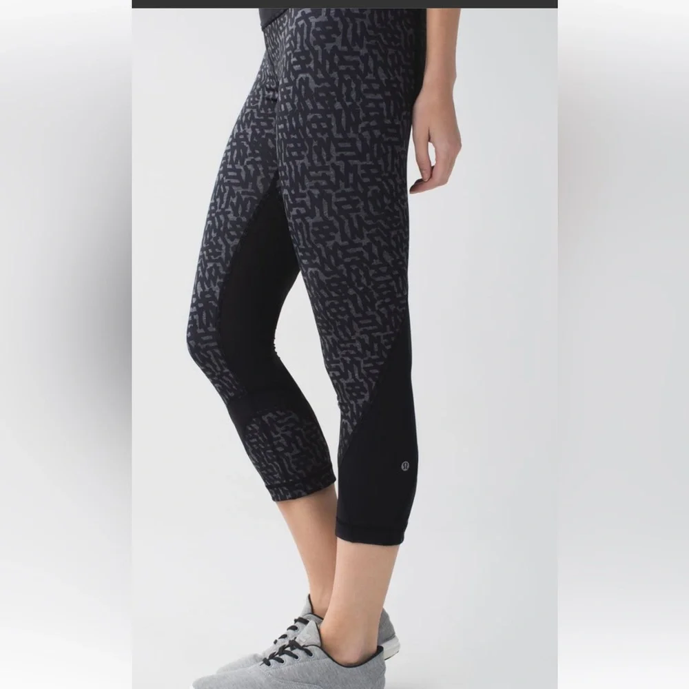 Lululemon Run:Inspire Crop II leggings. Size 6.